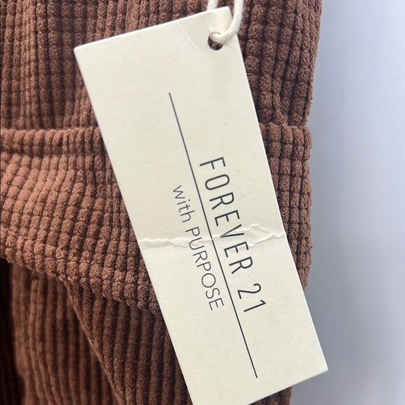 Forever 21 Brown Cargo Pants Relaxed Fit - Picture 2 of 7